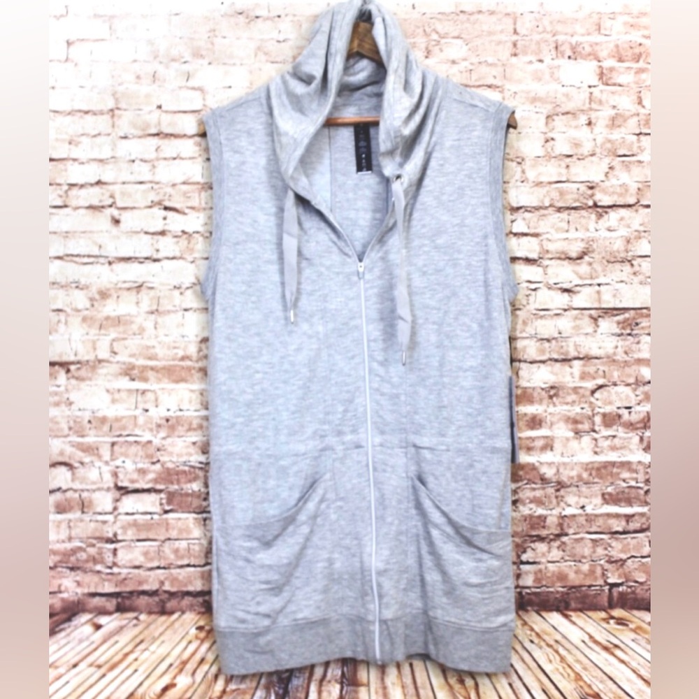 Yogalicious | Gray Sleeveless Zip-Up Tunic Hooded Vest